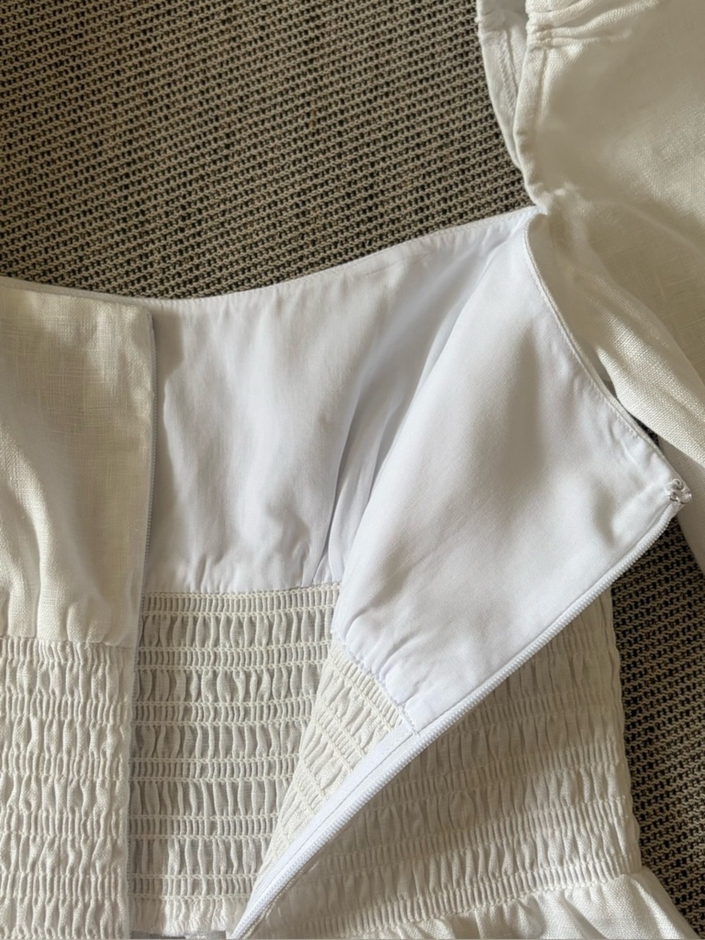 NEW Reformation Adler Linen Midi Smocked Puff Sleeve Dress White | US 0 UK 4 - Picture 10 of 12